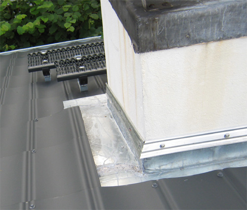 Bearbeitung von Feinblechen zur Schornsteineinfassungen und fr Lftungsanlage