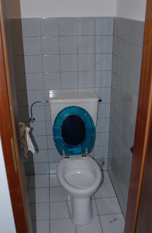 vorher - Erneuerung eines Gste WC
